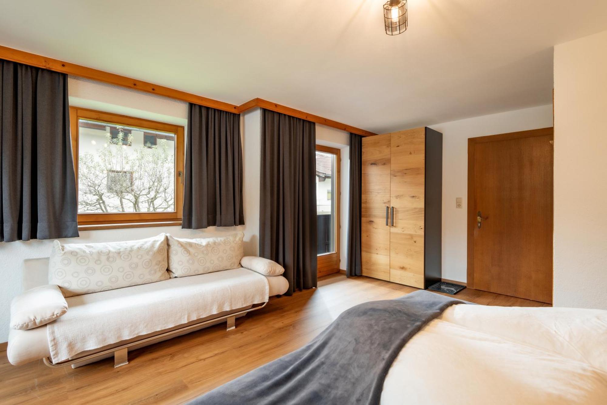 Apartamento Haus Schroll Ried im Zillertal Exterior foto